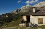 Malga Boch al Monte Spinale, Comunità delle Regole di Spinale e Manez